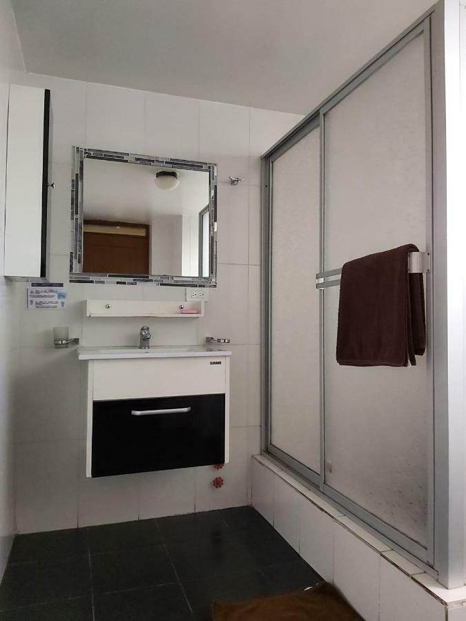 Hostal Tutamanda 2 Quito Ngoại thất bức ảnh