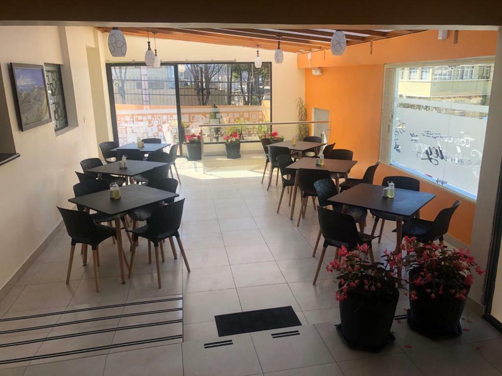 Hostal Tutamanda 2 Quito Ngoại thất bức ảnh